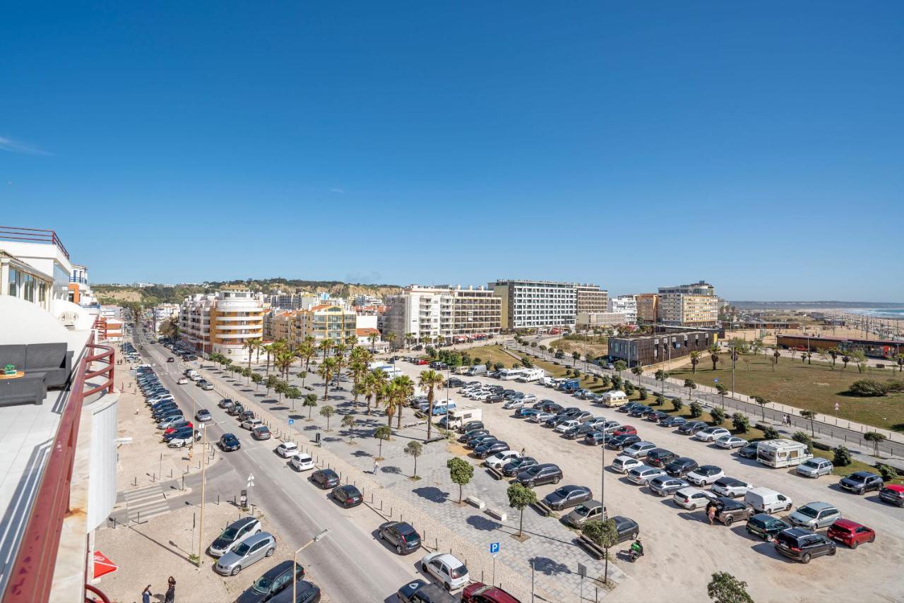 Costa Beach Apartment By The Portuguese Butler Costa da Caparica Extérieur photo